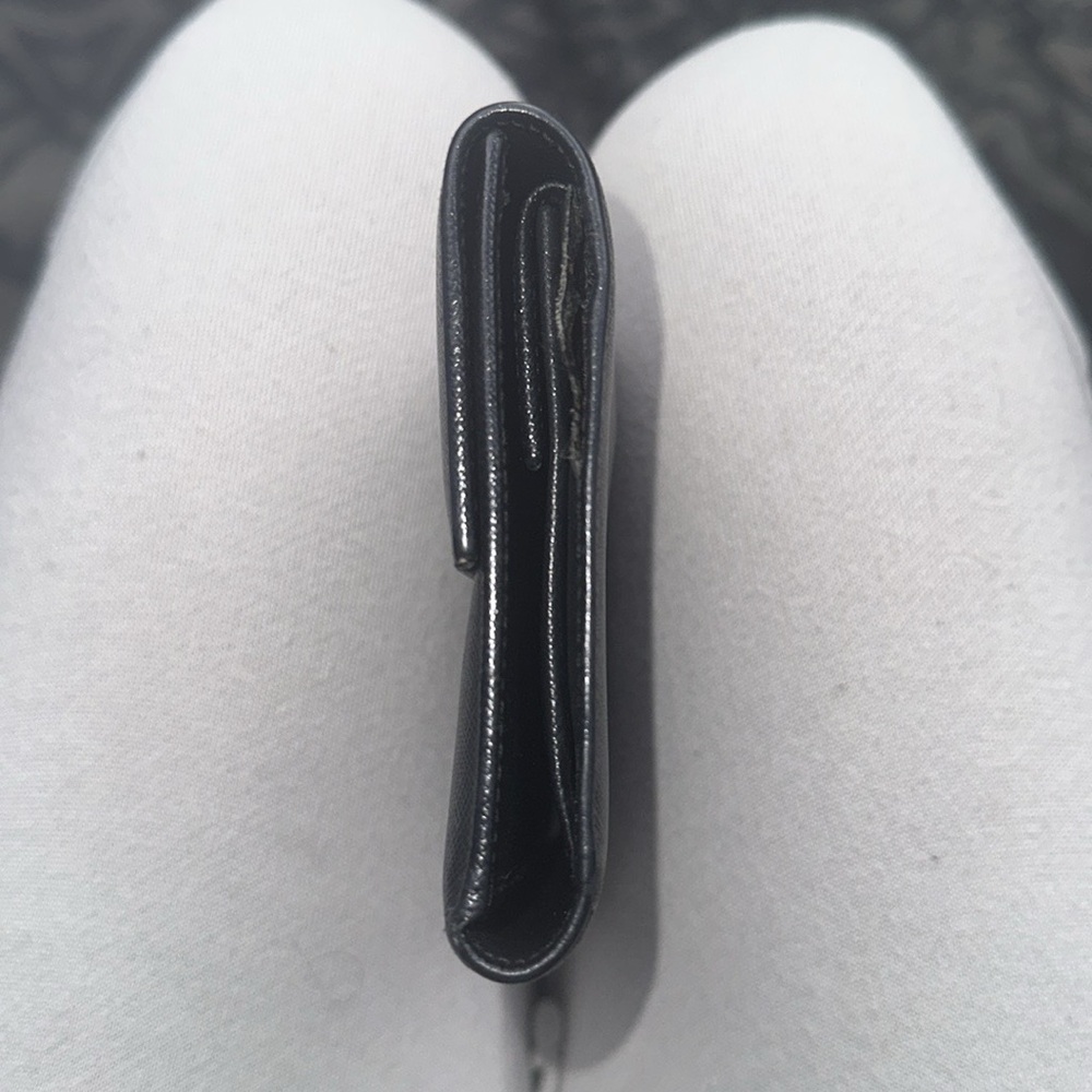 Prada Black Saffiano Leather Wallet damaged - Picture 3 of 13